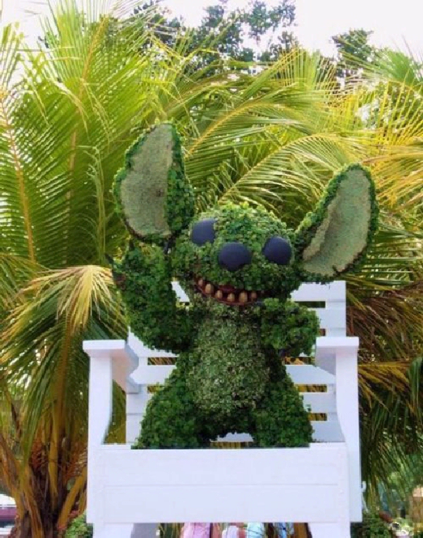 Shangrala's Disney Character Bushes