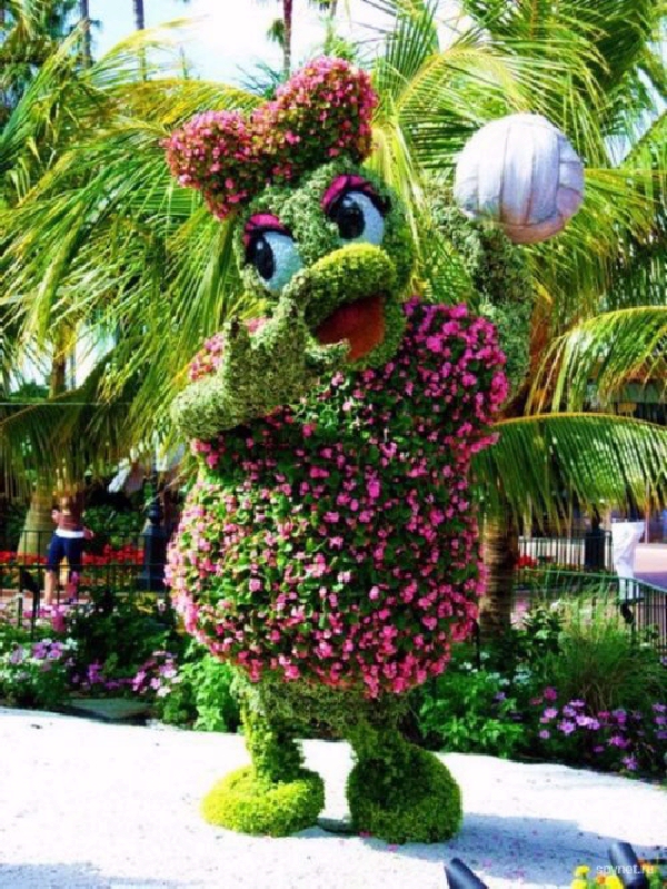 Shangrala's Disney Character Bushes