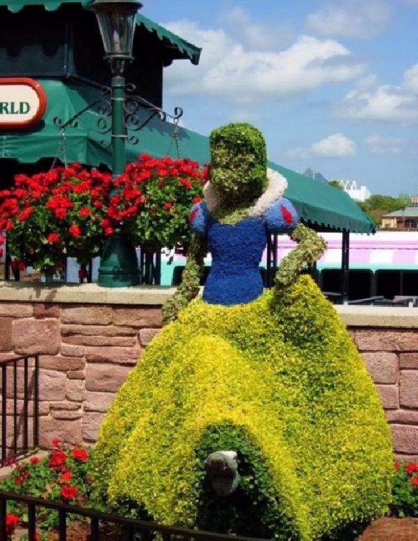 Shangrala's Disney Character Bushes