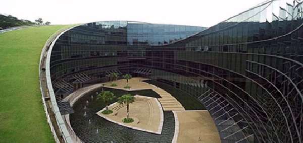 Shangrala's Awesome Grass Roof