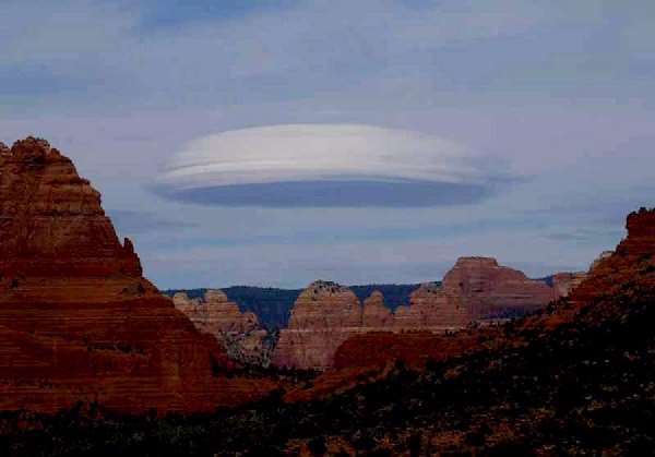 Shangrala's Lenticular Clouds Or UFO