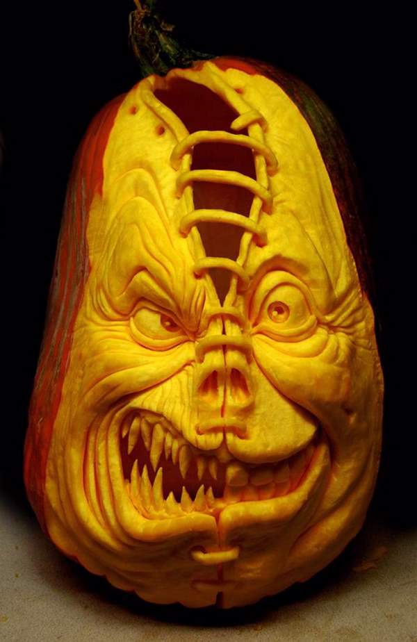 Shangrala's Extreme Pumpkin Art