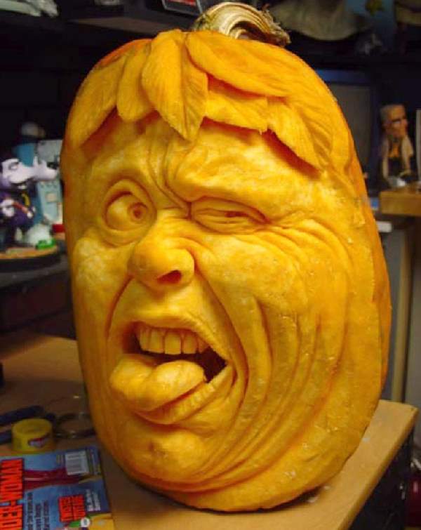 Shangrala's Extreme Pumpkin Art