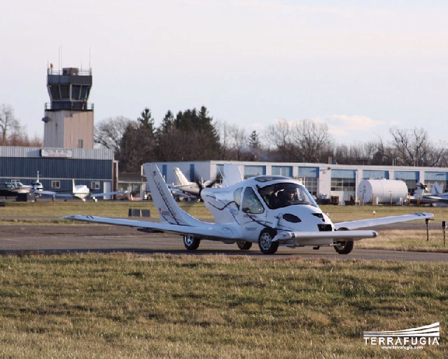 Shangrala's Amazing Street-Legal Airplane