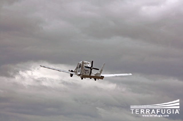 Shangrala's Amazing Street-Legal Airplane