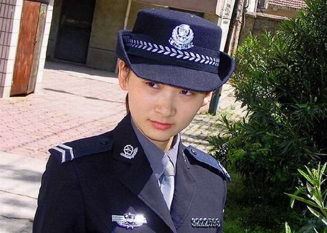 Woman Cops Around The World