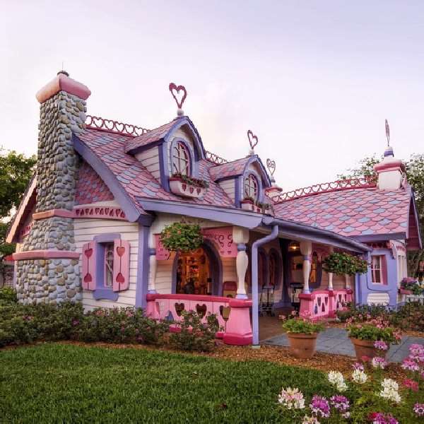 Shangrala's Fairy Tale Homes!