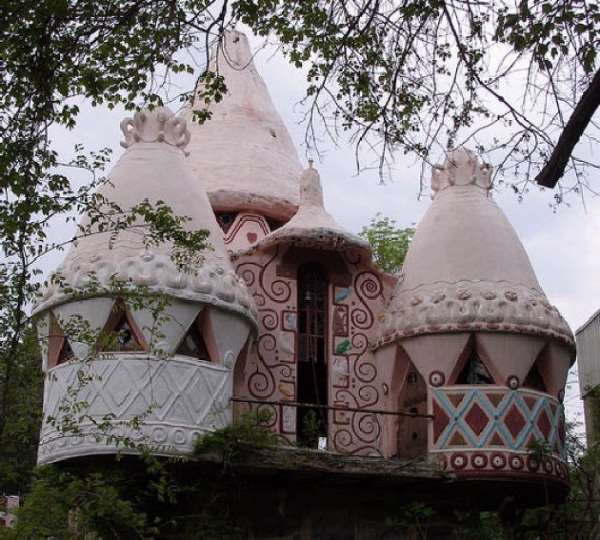 Shangrala's Fairy Tale Homes!