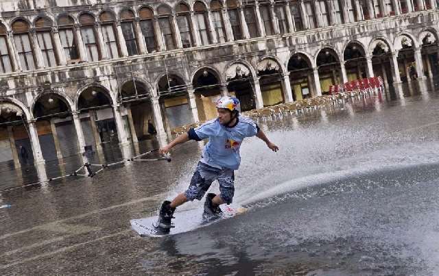 Shangrala's Venice Winter Flood