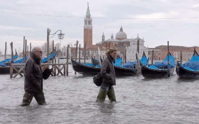 Shangrala's Venice Winter Flood