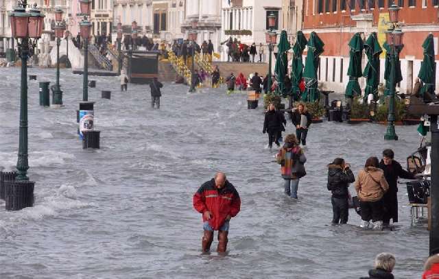 Shangrala's Venice Winter Flood