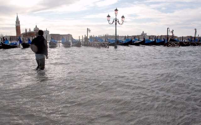 Shangrala's Venice Winter Flood