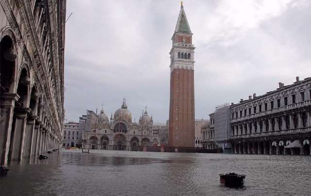 Shangrala's Venice Winter Flood