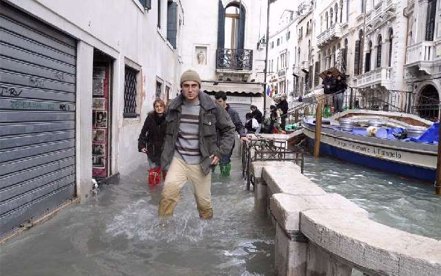 Shangrala's Venice Winter Flood