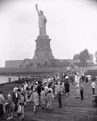 Shangrala's Statue Of Liberty