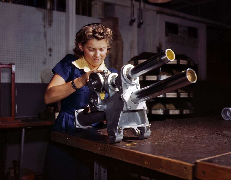 Kodachrome Photos From 1942/43