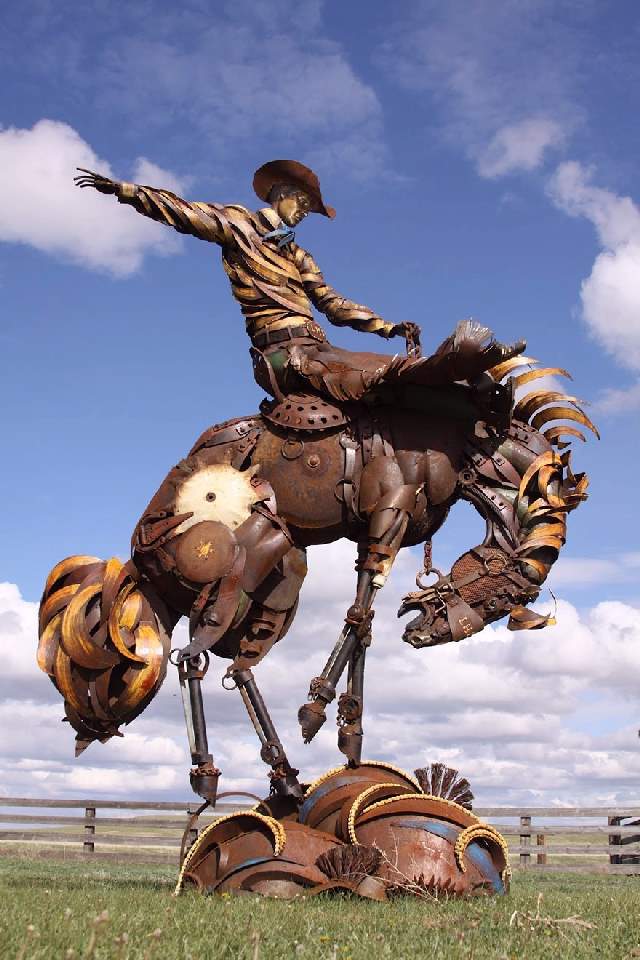 Shangrala's Western Scrap Metal Art