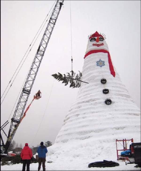 Shangrala's World's Tallest SnowWoman