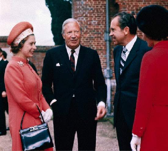 Shangrala's US Presidents And The Queen