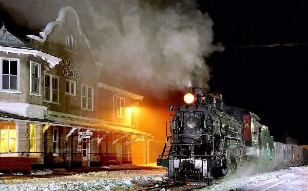 Shangrala's Old Trains And Cars