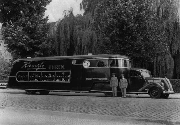 Shangrala's Old Delivery Trucks 2