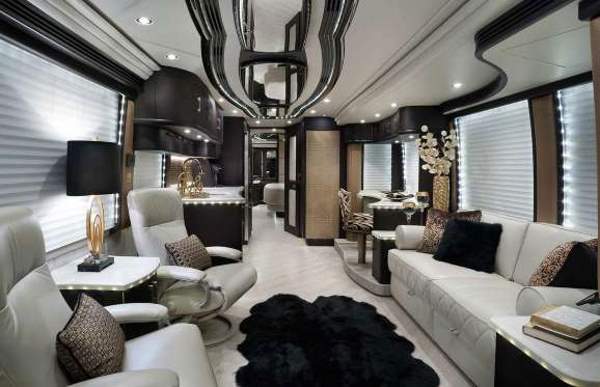 Shangrala's Liberty 2017 Elegant Lady RV