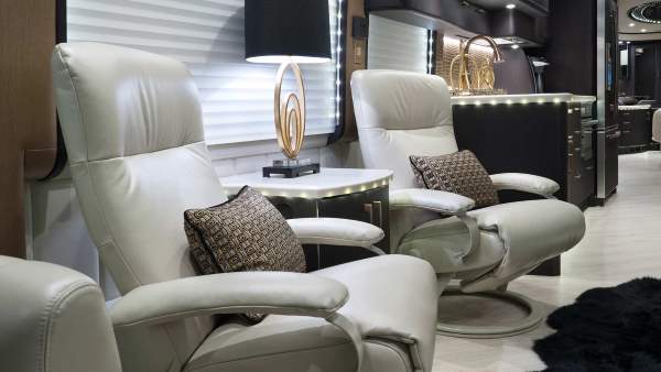 Shangrala's Liberty 2017 Elegant Lady RV