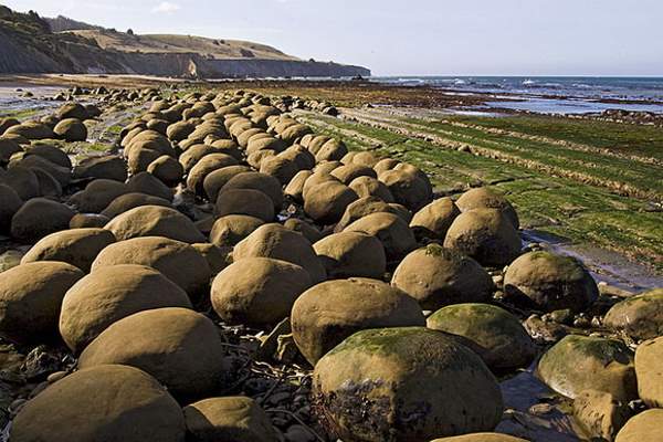 Shangrala's World's Most Unique Beaches 2