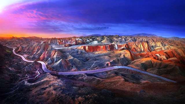 Shangrala's Rainbow Mountains