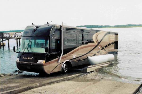 Shangrala's Terra Wind Amphibious RV