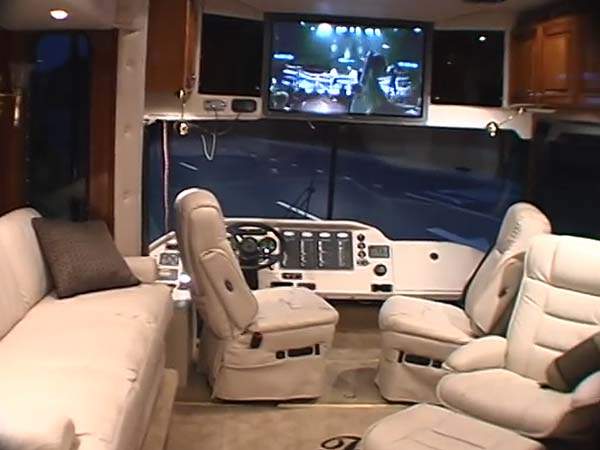 Shangrala's Terra Wind Amphibious RV