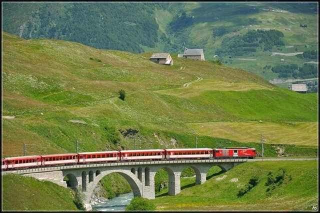 Shangrala's Beautiful Train Rides