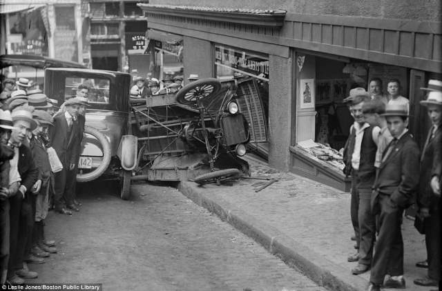 Shangrala's Vintage Car Wrecks