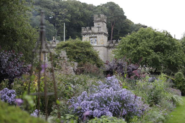 Shangrala's Gresgarth Hall Gardens