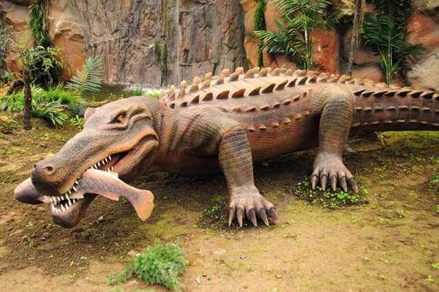 Shangrala's Scary Extinct Creatures