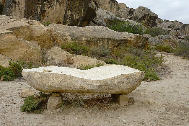 Shangrala's Mysterious Ringing Rocks