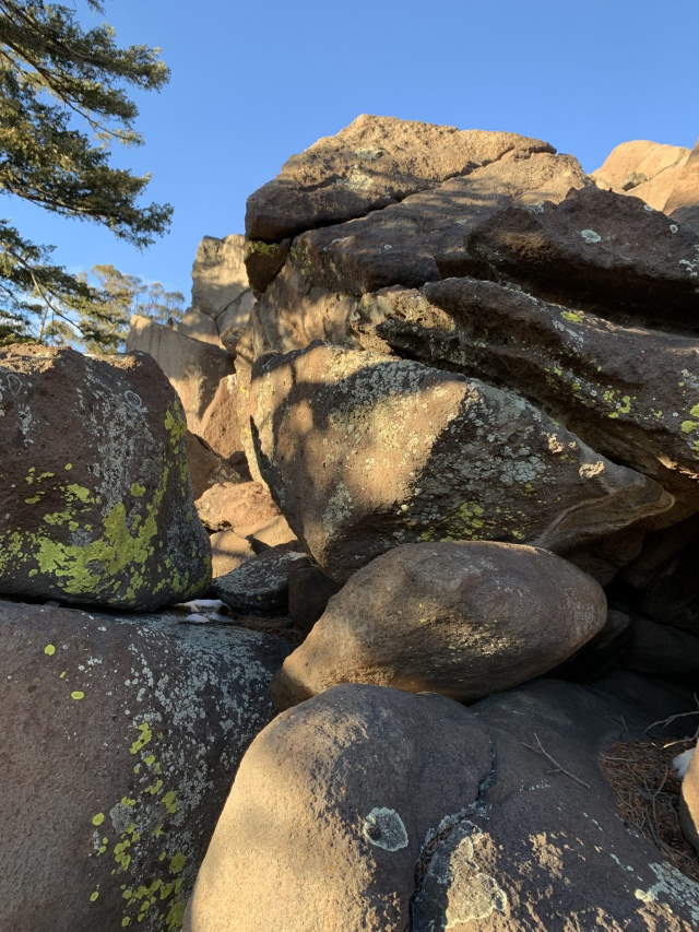 Shangrala's Mysterious Ringing Rocks