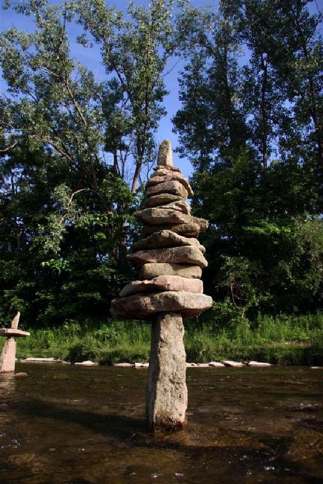 Shangrala's Rock Balancing Art