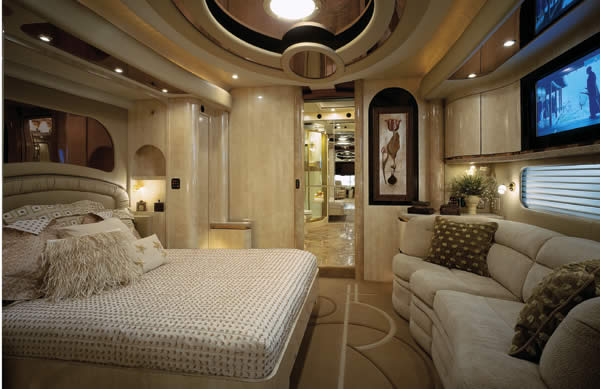 Shangrala's Volkner Mobile RV