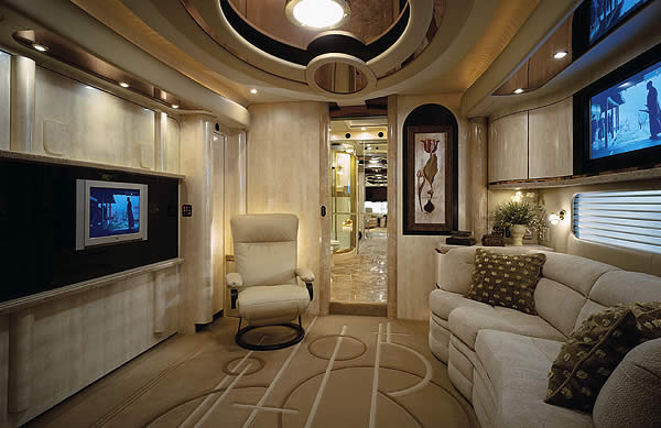 Shangrala's Volkner Mobile RV